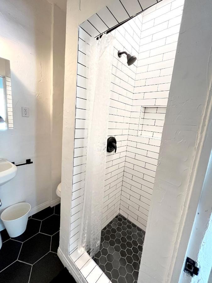 Heart Of Hollywood Apartment - 2Bed 2Bath Лос-Анджелес Экстерьер фото